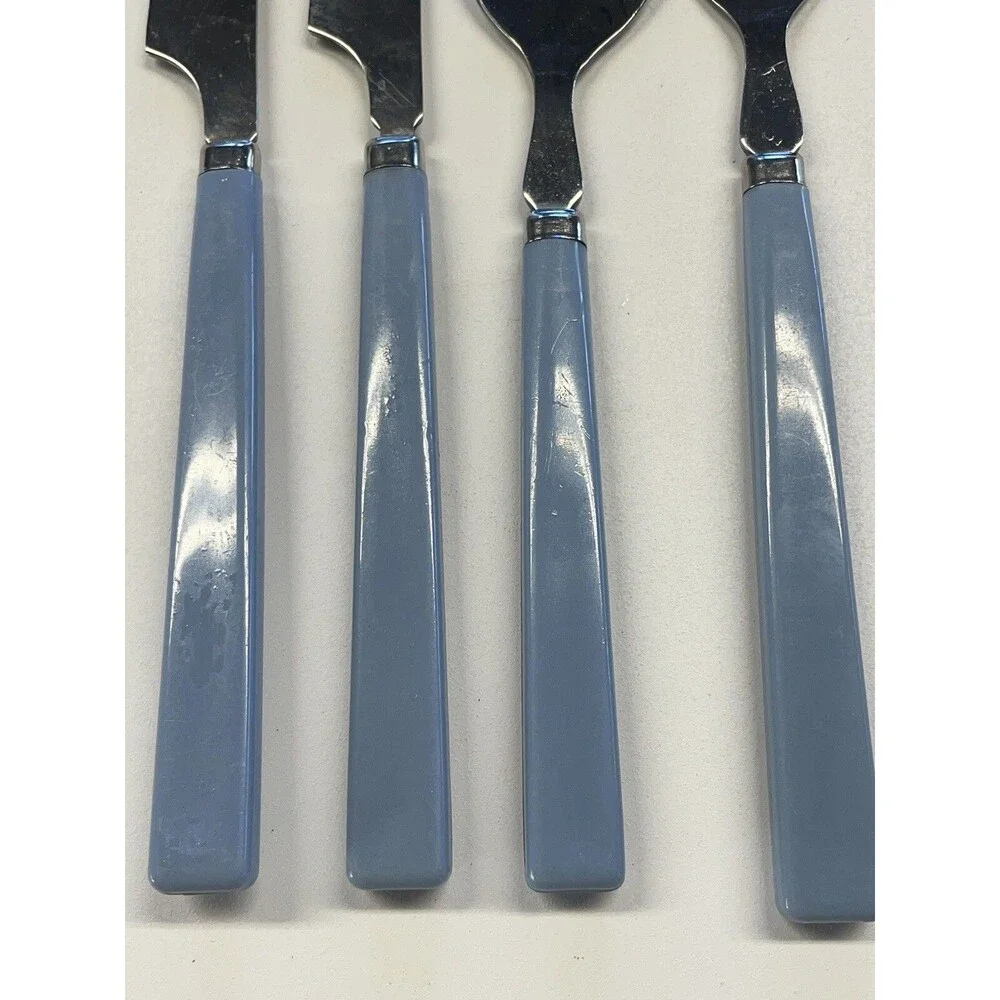 Vintage Cutlery Light Blue Plastic Handle Made In Taiwan 2 Knives 1 Fork 1 Spoon